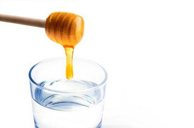 Замачивание семян в воде с медом